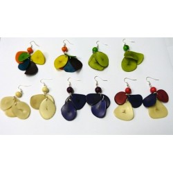 Boucles d'oreilles pétales d'ivoire végétal